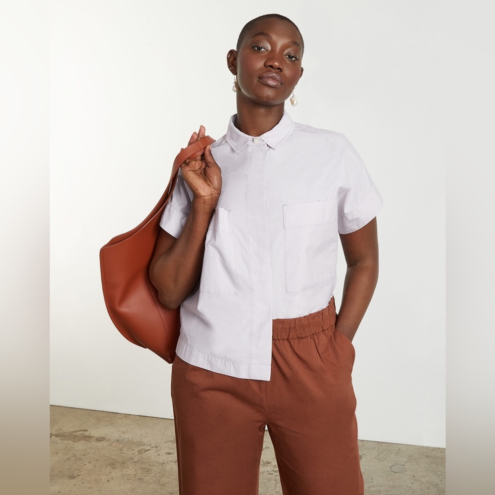 *SOLD* Everlane The Short-Sleeve Box Shirt